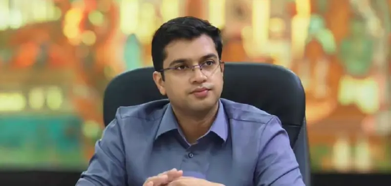 കോഴിക്കോട് സ്ട്രോങ്ങ് റൂം വിവാദം: യുഡിഎഫിന്റെ പരാതി തള്ളി തെരഞ്ഞെടുപ്പ് കമ്മിഷൻ; ഉദ്യോഗസ്ഥര്‍ക്കെതിരെ നടപടിയില്ല
