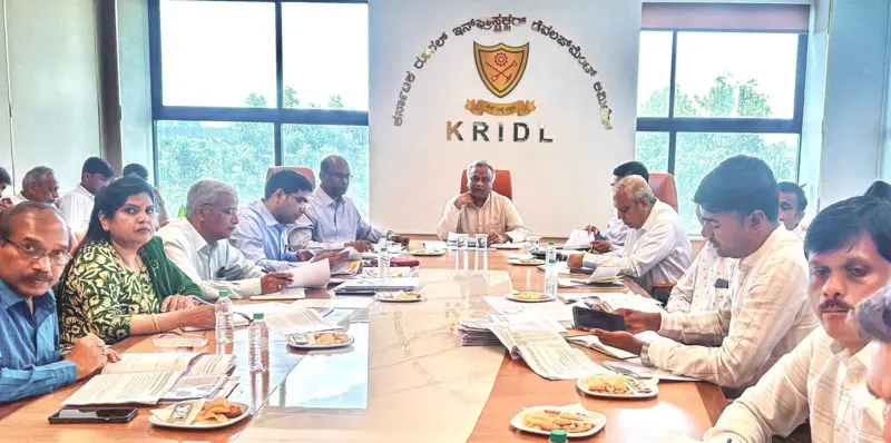 ಬೇಸಿಗೆಯಲ್ಲಿ ಕುಡಿಯುವ ನೀರಿಗೆ ತೊಂದರೆಯಾಗದಂತೆ ಕ್ರಮ: ಅಧಿಕಾರಿಗಳಿಗೆ ಸಚಿವ ಪ್ರಿಯಾಂಕ್ ಖರ್ಗೆ ಸೂಚನೆ