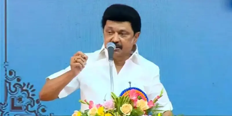 வாட்ஸ் அப் யுனிவர்சிட்டி மூலம் பொய் பிரச்சாரம். முதல்வர் மு.க.ஸ்டாலின் பேச்சு!