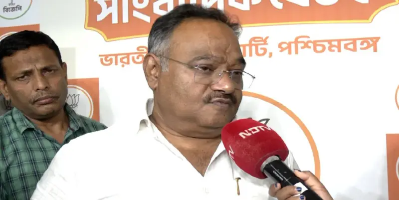 শনিবার সকালেই বাংলার রাজনীতিতে নয়া ইতিহাস! মোদী-শাহের উপস্থিতিতে ব্রিগেডে শপথ গ্রহণ, বড় ঘোষণা শমীকের
