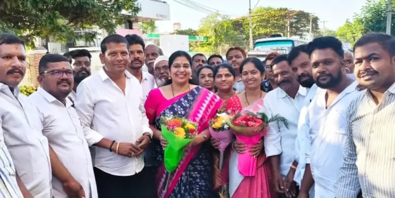 జగన్ తోనే మహిళా సాధికారత సాధ్యం: వైసీపీ ఇంచార్జి దీపిక