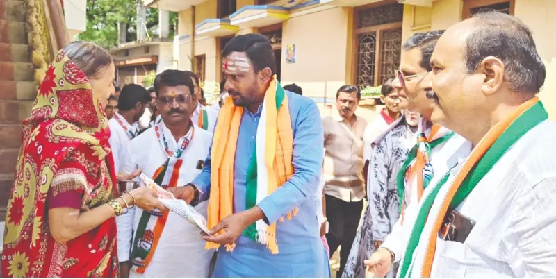 ಅಭಿವೃದ್ಧಿ ಕಾರ್ಯ ಮುಂದುವರಿಸಲು ಮೇಟಿ ಬೆಂಬಲಿಸಿ