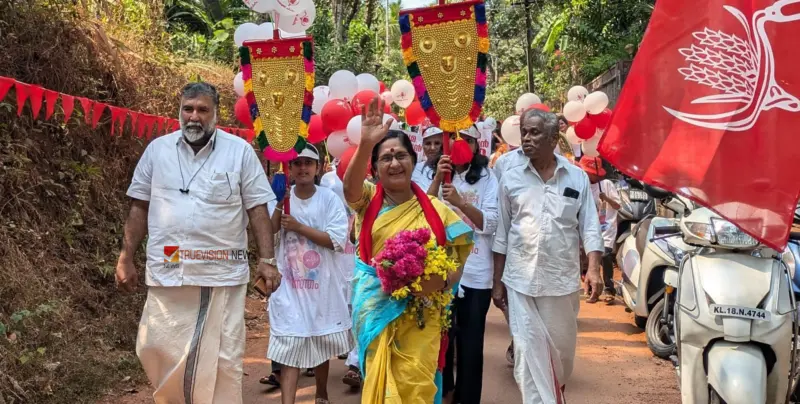 വികസനവും ക്ഷേമവും ഉയര്‍ത്തി അഡ്വ.പി. വസന്തത്തിന്റെ പ്രയാണം; നാദാപുരത്ത് എല്‍.ഡി.എഫ് പര്യടനം സമാപിച്ചു