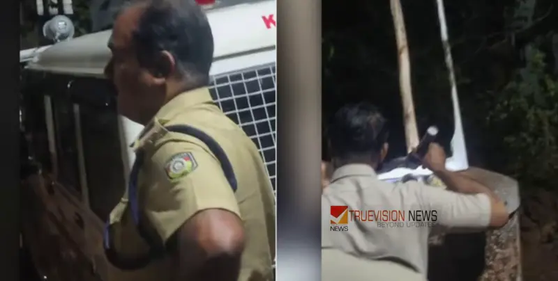 വേങ്ങരയില്‍ പോര് മുറുകുന്നു; കെ.എം ഷാജിയുടെ ഫ്ലക്സിന് തീയിട്ടു, പിന്നില്‍ 'കലാപശ്രമം'