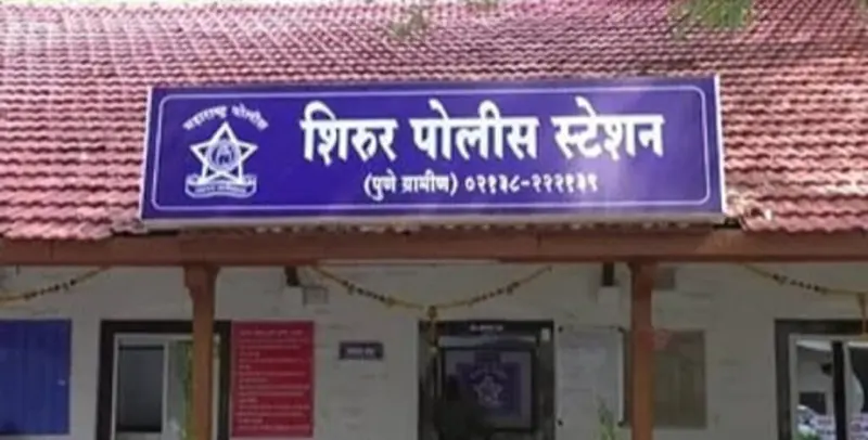 कामगारांवर लोखंडी रॉडने हल्ला; महिलेशी गैरवर्तन