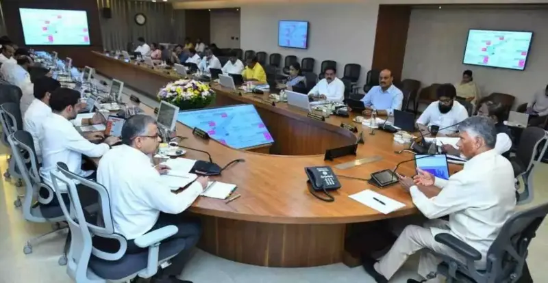 నా దేశం.. నా బాధ్యత:సైకిల్పై మంత్రులు