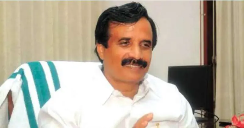 ഉദ്ഘാടനത്തിനൊരുങ്ങുന്ന സ്കൂള് കെട്ടിടത്തിന് ബലക്ഷയം, സംഭവം വിദ്യാഭ്യാസ മന്ത്രിയുടെ മണ്ഡലത്തില്