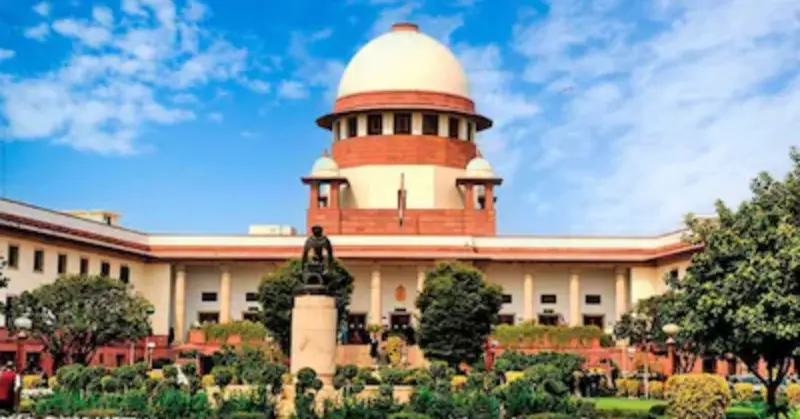निर्वाचन आयोग मतगणना कर्मियों का चयन कर सकता है, आगे कोई आदेश आवश्यक नहीं: सुप्रीम कोर्ट