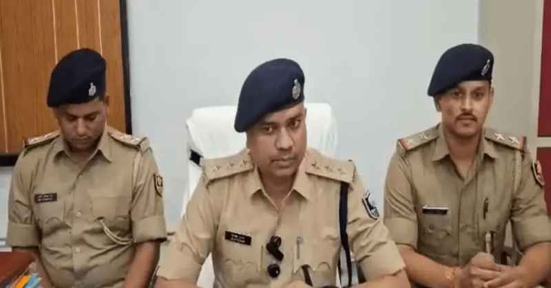 सासाराम में हाईवे बैटरी चोर गिरोह का पर्दाफाश, NH-19 पर ट्रकों को बनाते थे निशाना, बोलेरो समेत दो गिरफ्तार