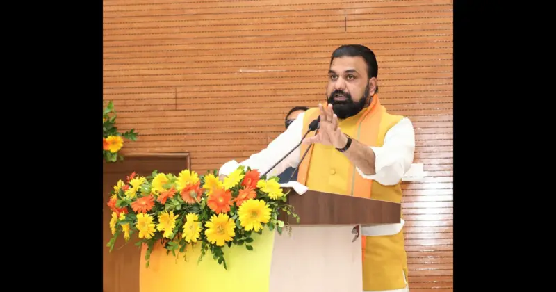 CM Samrat :                                              DM-SP की बैठक में CM सम्राट की दो टूक, क्राइम, करप्शन और कम्युनिलिज्म से कोई समझौता नहीं, समस्याओं का समाधान 30 दिनों के करें अंदर: मुख्यमंत्री
