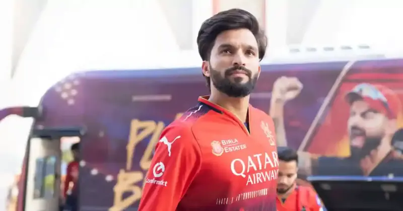 Jitesh Sharma mistakenly announces Rajat Patidar in RCB's playing XI against LSG