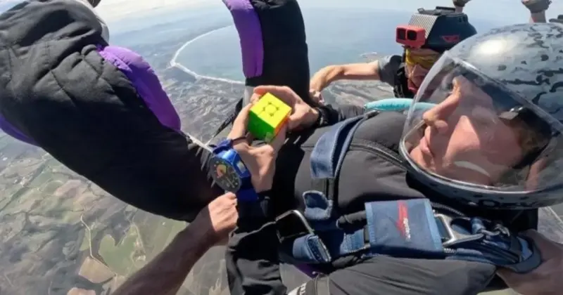 German Man Completes Rubik's Cube In 23 Seconds During Skydiving Freefall