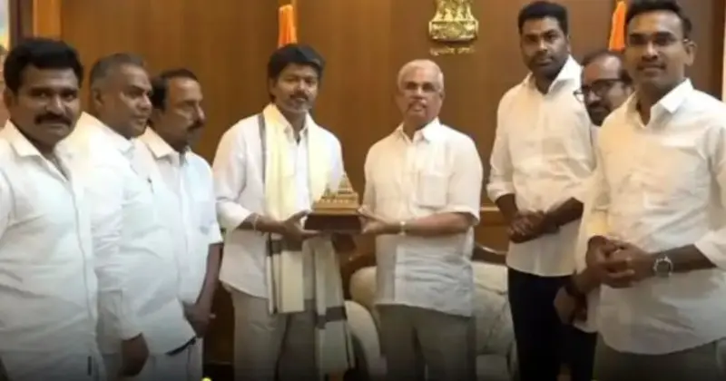 புதிய மாற்றம்.... நாளை காலை 11:30 மணிக்கு விஜய்க்கு பிரம்மாண்டாமாக நேரு ஸ்டேடியத்தில் முதலமைச்சர் பதவியேற்பு விழா!!!