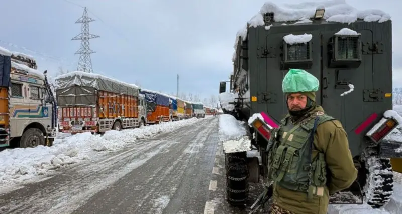 Traffic restored on Jammu-Srinagar Highway after day-long closure