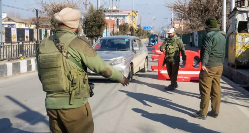 J&K Police launch random urine drug testing of drivers