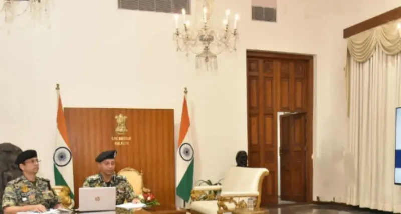 WB polls: Guv meets BSF, reviews border security preparedness