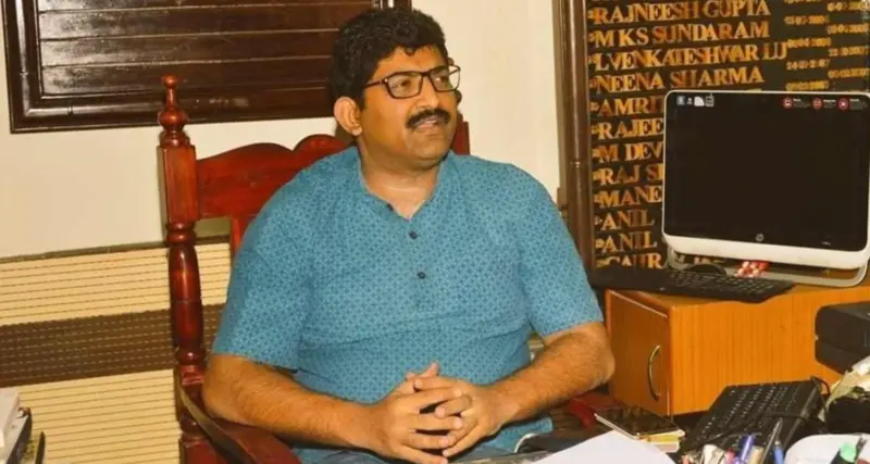 Go back home: Clash with CEC costs removal of WB observer