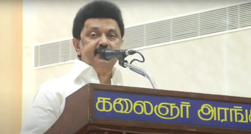 திமுக வேட்பாளர் பட்டியல் வெளியிட்டார் ஸ்டாலின்
