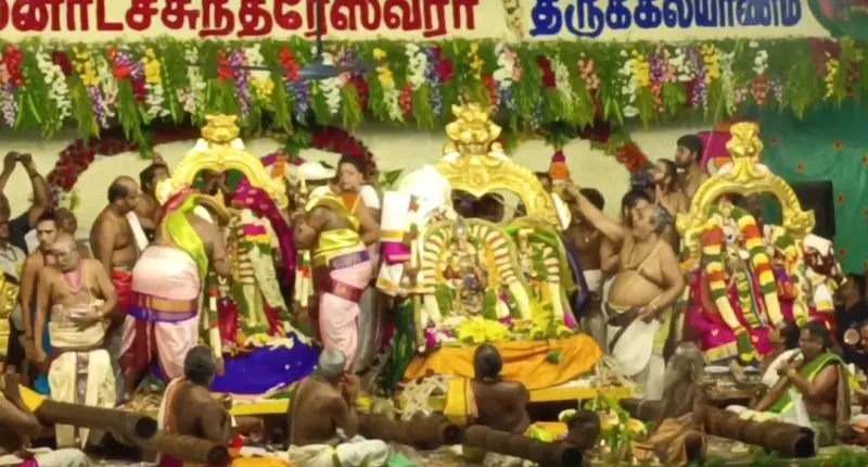 மீனாட்சி சுந்தரேசுவரர் திருக்கல்யாணம்: மதுரையில் குவிந்த பக்தர்கள்!