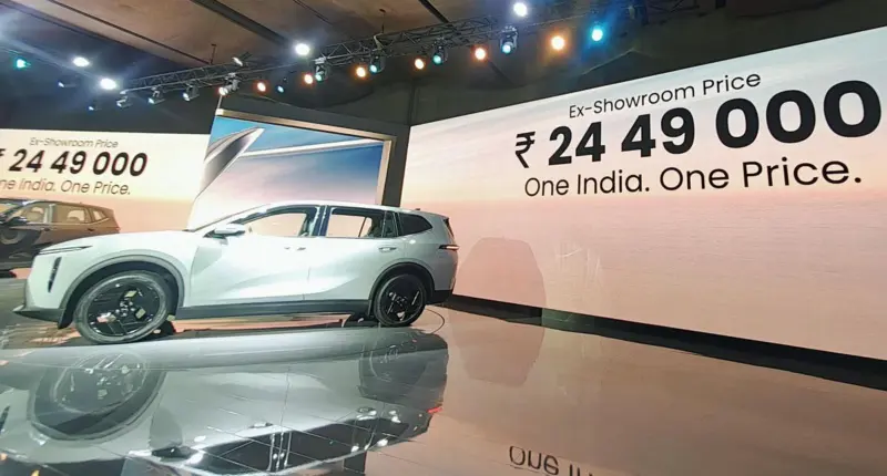 VinFast VF 7 MPV comes with free buyback, free charging