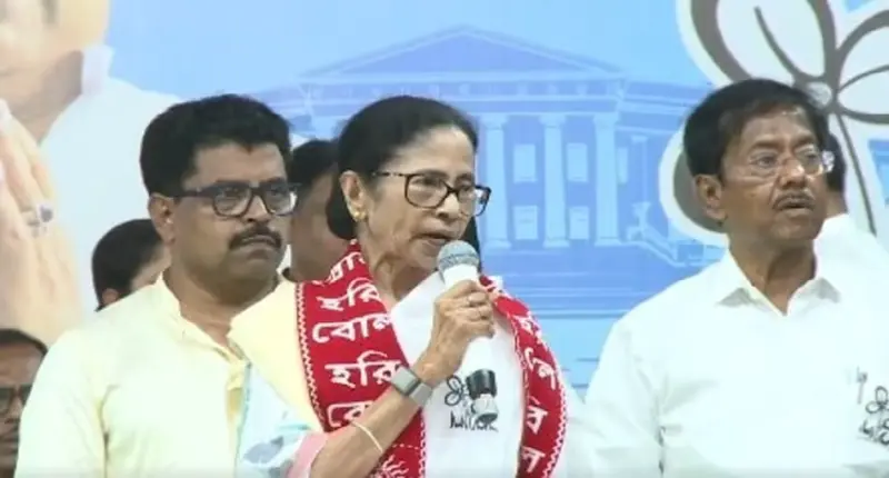 "হিংসে করে গ্রেফতার, কোনও প্রমাণ নেই!"-জ্যোতিপ্রিয়ের সমর্থনে বিরোধীদের তোপ মমতার