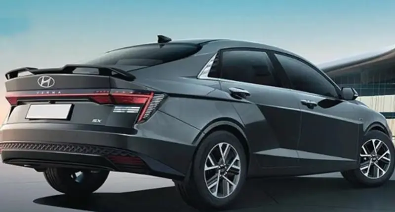 Hyundai Verna Bumper Discount :  हुंडई वरना पर मिल रहा बंपर डिस्काउंट, खरीदने का सुनहरा मौका