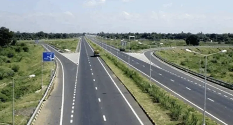 UP Plans 27 Manufacturing Clusters Along Expressways: 12,700 Acress In 26 Districts