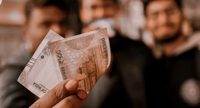 In Wake of Depreciating Rupee, Foreign Remittances to Kerala Remain Unaffected Despite West Asia Crisis