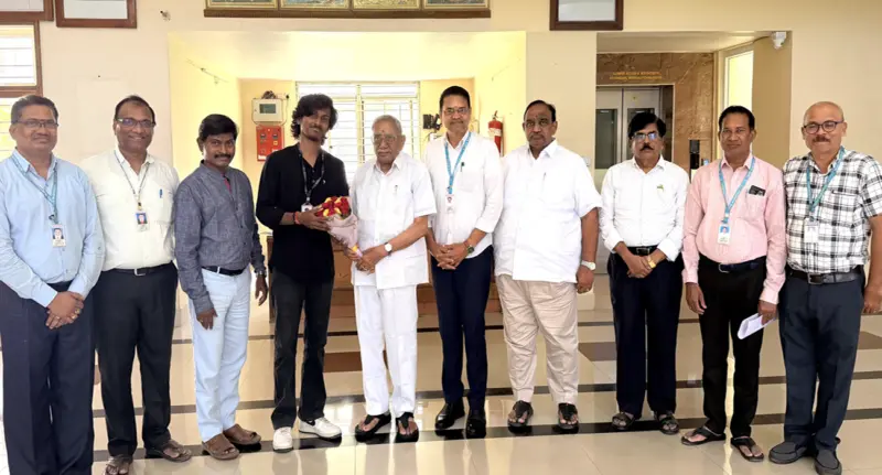 అంతర్జాతీయ హ్యాకథాన్‌లో కిట్స్ విద్యార్థి  ప్రతిభ