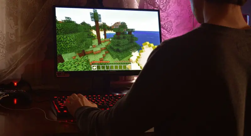 Best desktop computer under  ₹70,000: Top 8 options for beginners