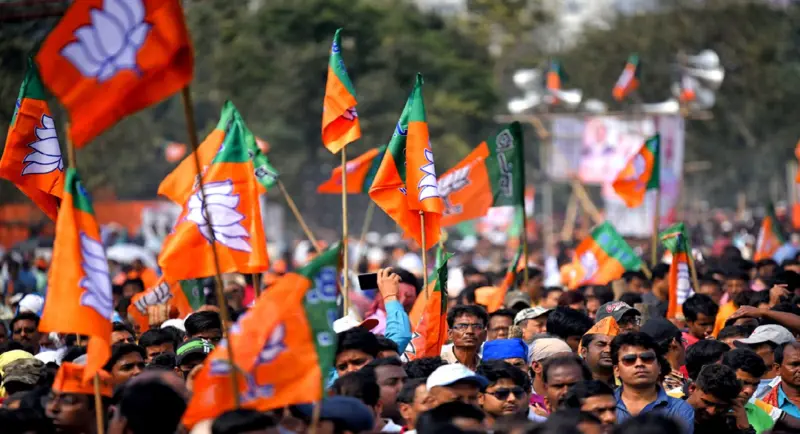 স্লোগান যুদ্ধে রণক্ষেত্র পানিহাটি! প্রচারে বাধা দেওয়ার অভিযোগে তৃণমূলের বিরুদ্ধে সরব বিজেপি