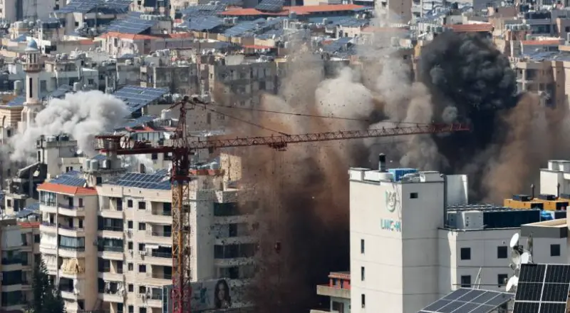 ലെബനനിലെ ഇസ്രയേല്‍ ആക്രമണം; മരണം 254, ശക്തമായി തിരിച്ചടിക്കുമെന്ന് ഇറാൻ