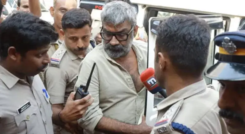 ലൈംഗിക അതിക്രമ കേസില്‍ സംവിധായകൻ രഞ്ജിത്ത് ജയിലില്‍ തുടരും