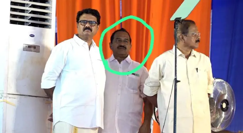 മോദിക്കൊപ്പം വേദിയില്‍ ക്ഷേത്രമോഷണ കേസില്‍ കോടതി ശിക്ഷിച്ച പ്രതിയും