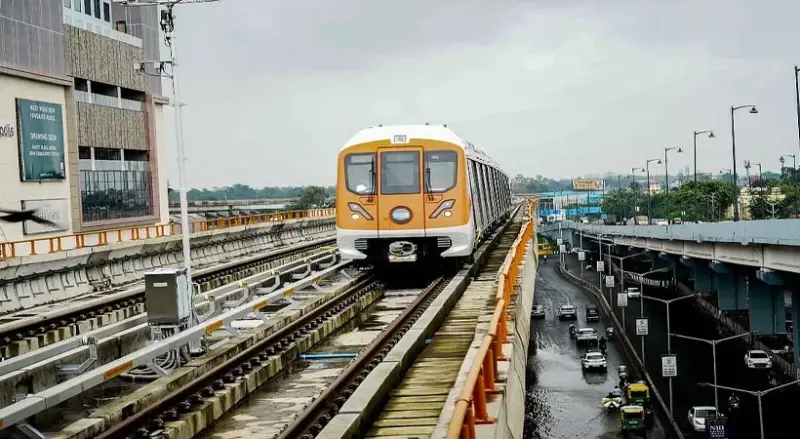 100 ദിവസത്തിനിടെ മൂന്നാം തവണ! ഭോപ്പാല്‍ മെട്രോ ഷെഡ്യൂളില്‍ വീണ്ടും മാറ്റം; പ്രതിഷേധവുമായി യാത്രക്കാര്‍