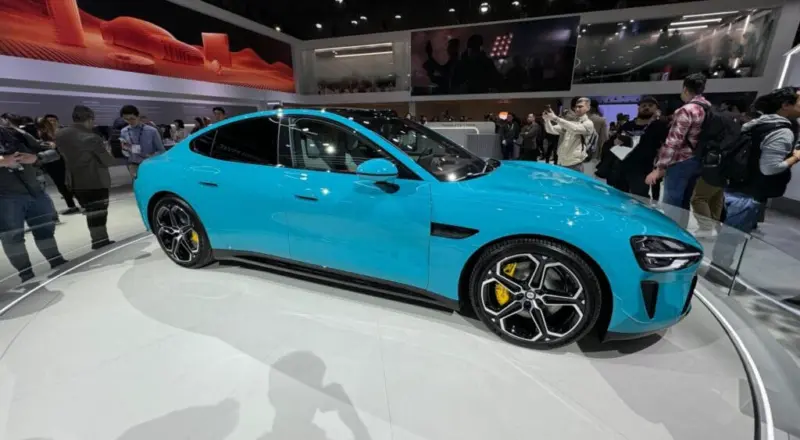 Tim Cook Missed Out On The Chance, But Xiaomi CEO Is Showing Off His New EV Factory Uniform As 'Apple Of China' Gets Set To Roll Out The SU7 Sedan