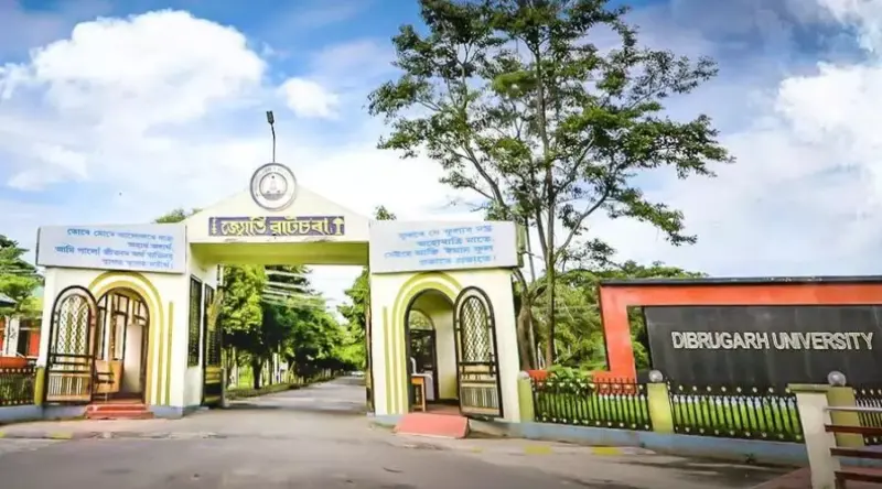 Dibrugarh University signs MoU with Miranda House, hosts skill education drive