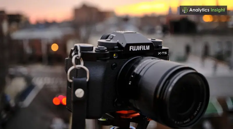 Best Cameras Under $2000 to Buy in 2025