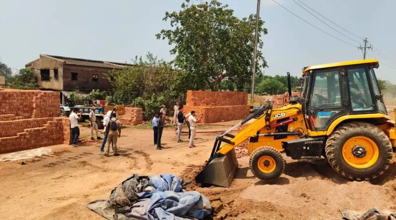 ଅବୈଧ ଇଟା ଭାଟି ଉପରେ ପ୍ରଶାସନର କଡ଼ା କାର୍ଯ୍ୟାନୁଷ୍ଠାନ