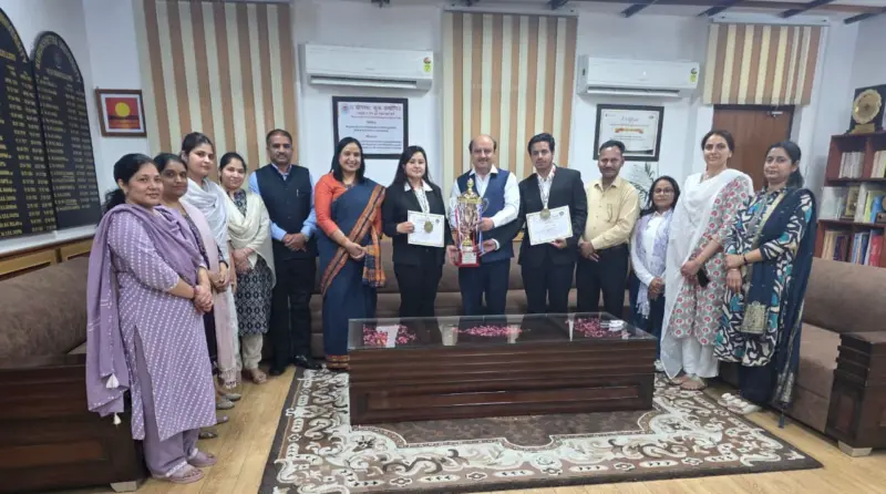 Kurukshetra varsity students bag National Moot Court Award