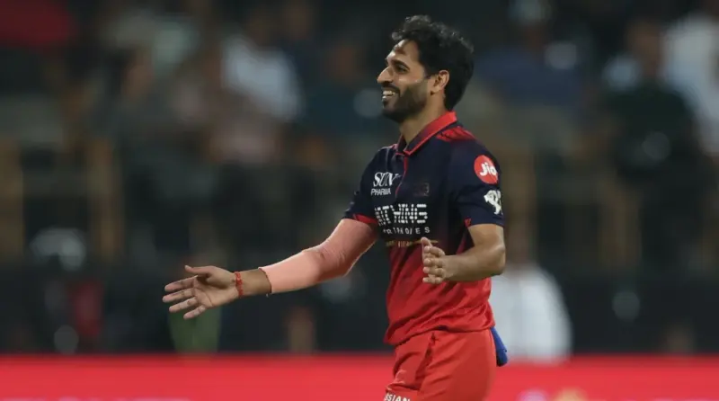 RCB vs DC Match 26 IPL 2026: Full Stats Preview & Player Milestones