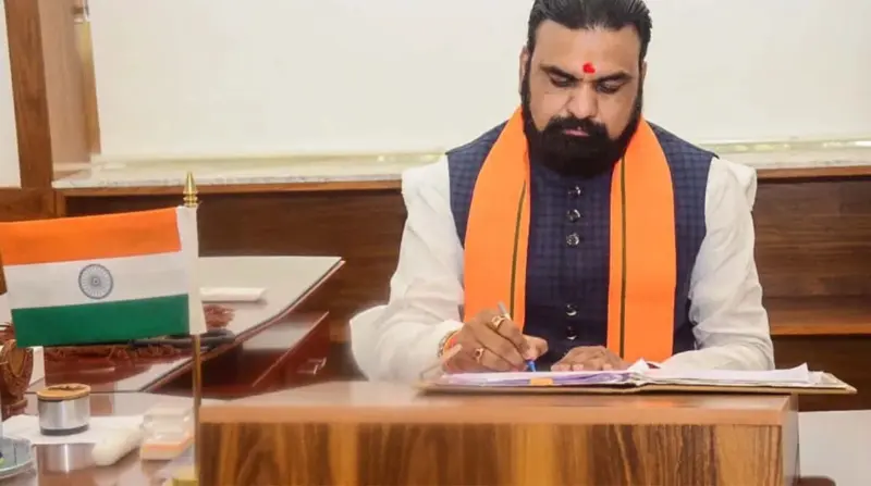 सीएम सम्राट के 6 बड़े फैसलों ने मचाई खलबली, जनता की तो निकल पड़ी