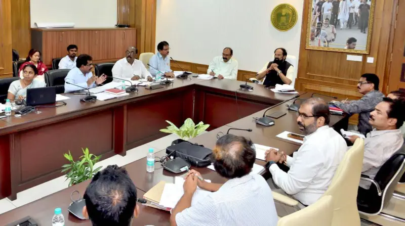 భూగర్భ జలాల సంరక్షణకు పక్కా చర్యలు