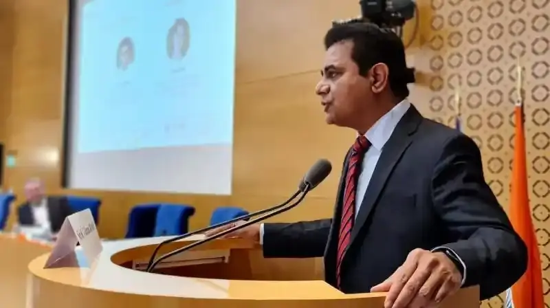 అమెరికా పర్యటనకు కేటీఆర్