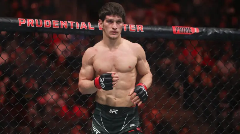 "They don't need that smoke." Movsar Evloev rips featherweight contenders running scared delaying UFC return