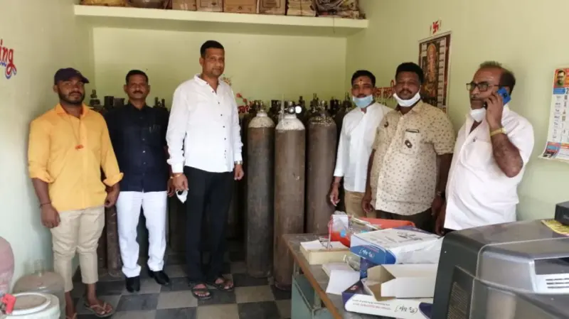 ಬಡವರಿಗೆ ಉಚಿತ ಆಮ್ಲಜನಕ