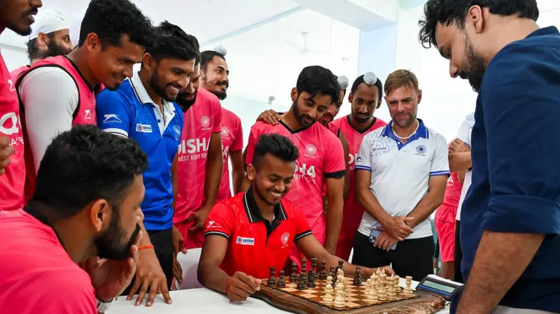 How to checkmate on turf