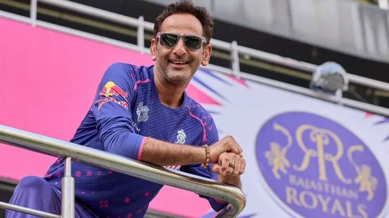 RR Team Manager Romi Bhinder Fined Rs 1 Lakh, Warned for Mobile Phone Use in IPL Dugout