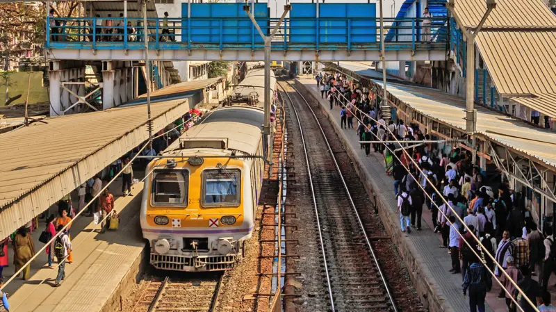 Mumbai Local News: CR upgrades key passenger amenities at Dadar, Panvel, Badlapur and other stations