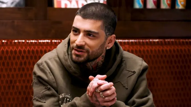 Zayn Malik thanks the K-pop band TWICE after his daughter Khai attends their concert